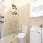 Guestready - A Charming Near Alvalade Апартаменты